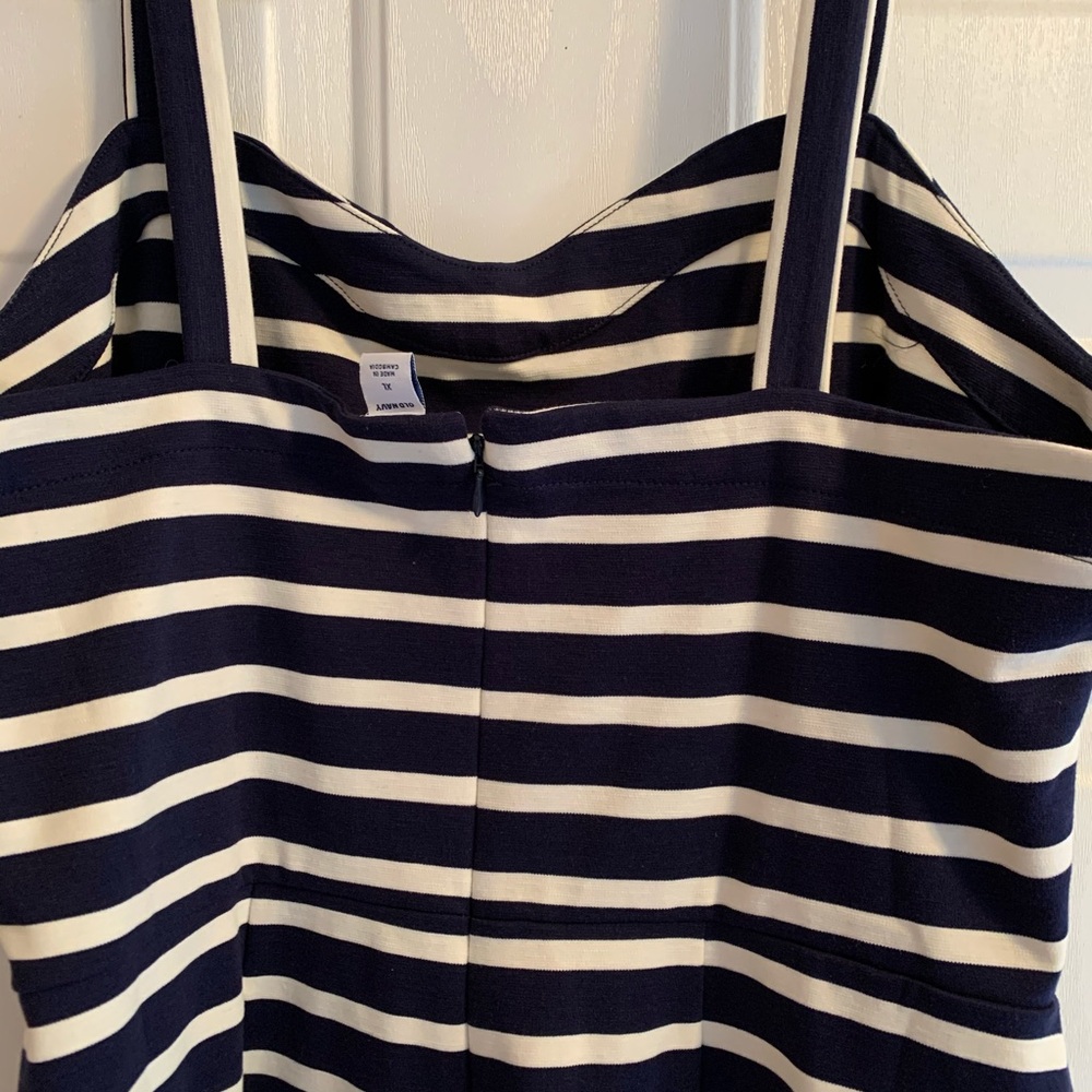 Old Navy White and navy striped dress XL - Picture 4 of 5